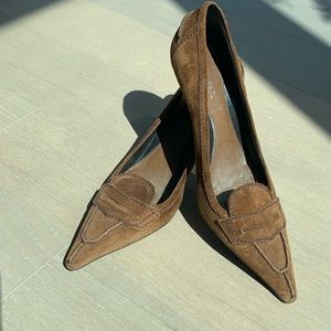 Vintage Prada pointy heels
